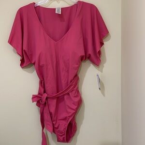 Women’s Swimsuits | One piece Bodysuit Size XL New with tags 🏷️